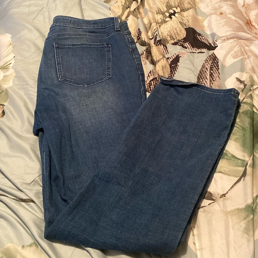 Like new NYDJ - Marilyn Straight